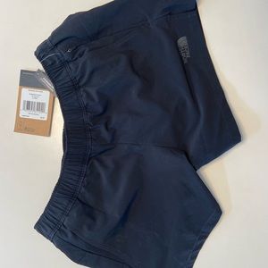 NEW north face shorts never worn with tags